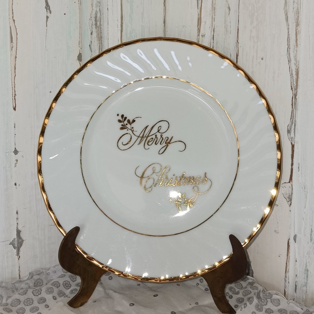 Vintage Norcrest Merry Christmas Plate X-51i